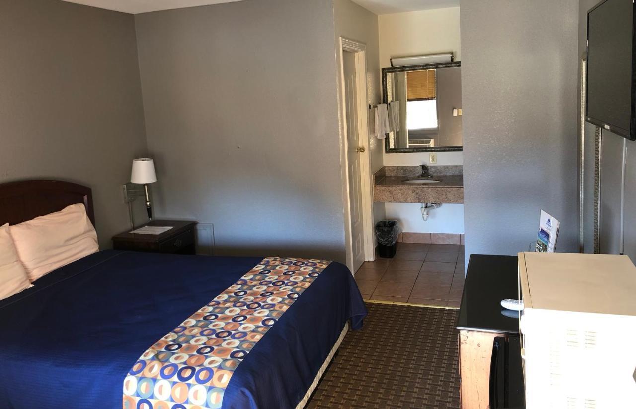 Americas Best Value Inn-Princess Anne Εξωτερικό φωτογραφία