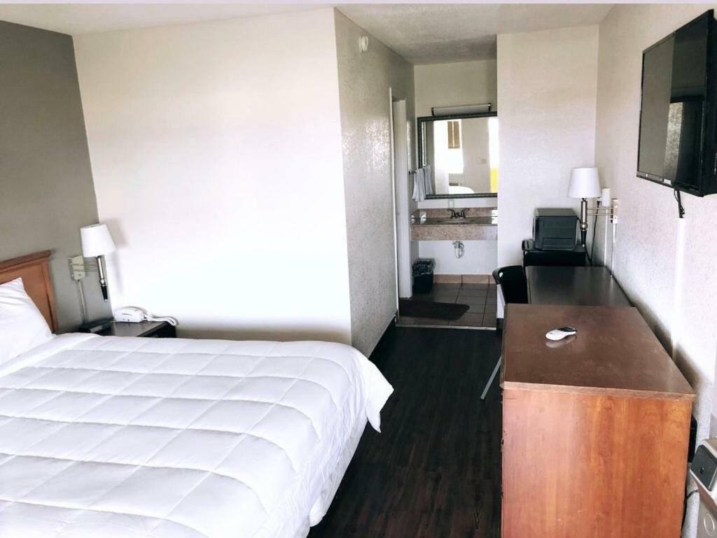 Americas Best Value Inn-Princess Anne Εξωτερικό φωτογραφία